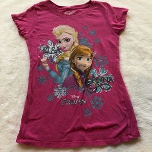 Disney Frozen’s Elsa and Anna kids size M t-shirt